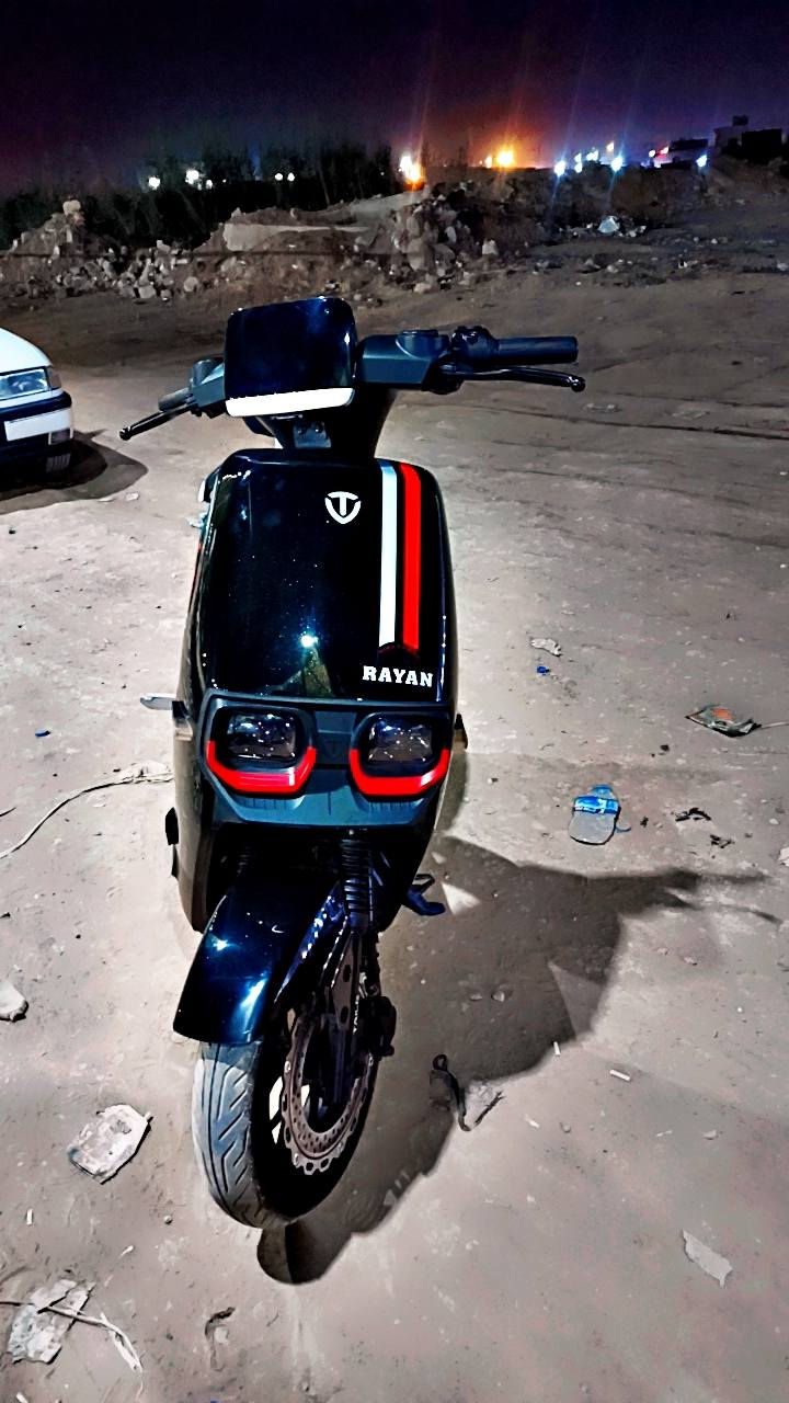 دراجة ريان غني عن التعريف دراجة جديدة زيرو ماخذها صارلها ثلاثة اشهر بعدها جديدة دبل سويج تشغيل عن بعد قفل حماية من السرقة 3 نمر سرعة 60 حقيقي سعر 800 ..
للاستفسار التواصل عل الرقم *********** بي واتساب الي يكلي اشبي مابي بلوك .
