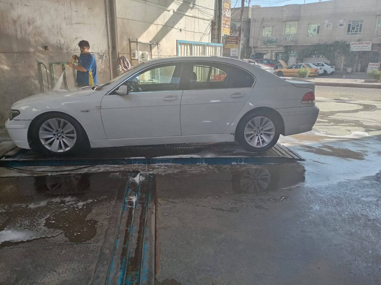 ياالله السلام عليكم #للبيع
#ادوات#ادوات#ادوات 
#متومه ارقام وسنويه
BMW 745iL باخره 
#كفاله كص وعشاير وسرقه
السياره مانقصها برغي كير ومحرك بالچيس 
حداديه 100%
#تبريد شغال خير من الله كشنات كهرباء
#باب طويل بوب شفط السياره 
#السعر٦٠ وبيها مجال للشراي
لايت زنون ٥ بردات السياره جديده وجاهزه للاستفسار 
***********
