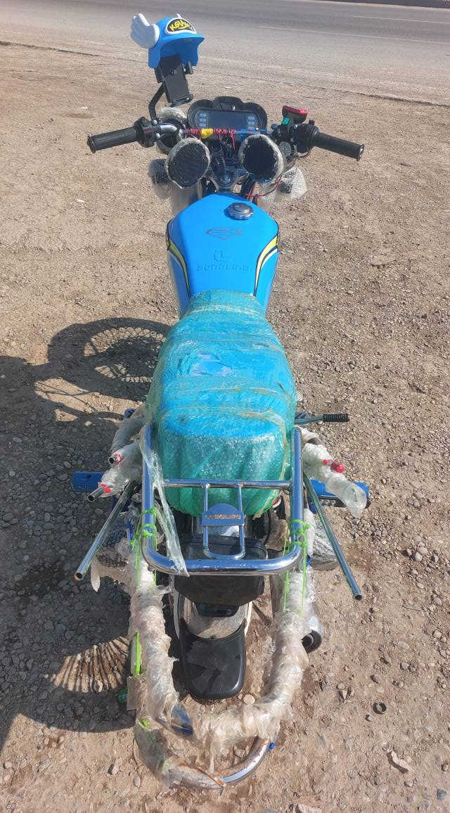 سلام عليكم دراجه تايكر 25 نضافه كدام عينك شلعه ومعدل خير من الله ما ناقصهة شي بس خيالهة 
سعر700وبيهة مجال العنوان ديالى بعقوبه صناعه ثالثه متواجد فيس 
وهاذ رقم ***********
