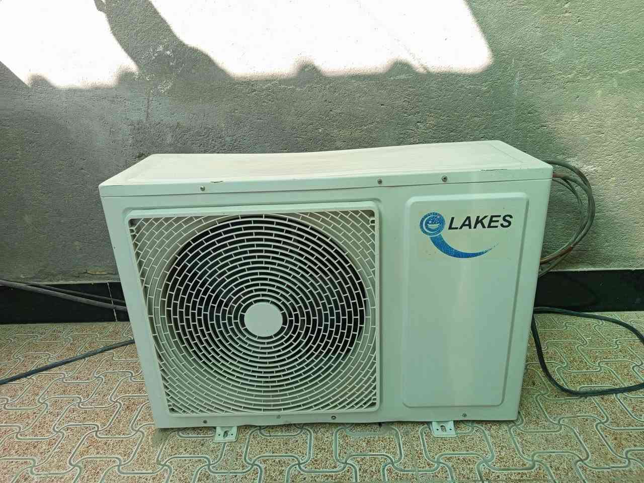 للبيع سبلت طن ونص جديد كلش شغال شرط شغل تبريد ثلج وبلادي *********** سوك شيوخ

