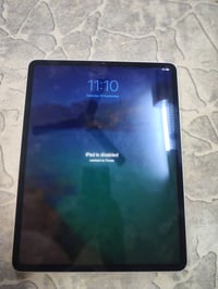 ايباد ١١ برو • ٢٥٦ • مقفول ايكلود