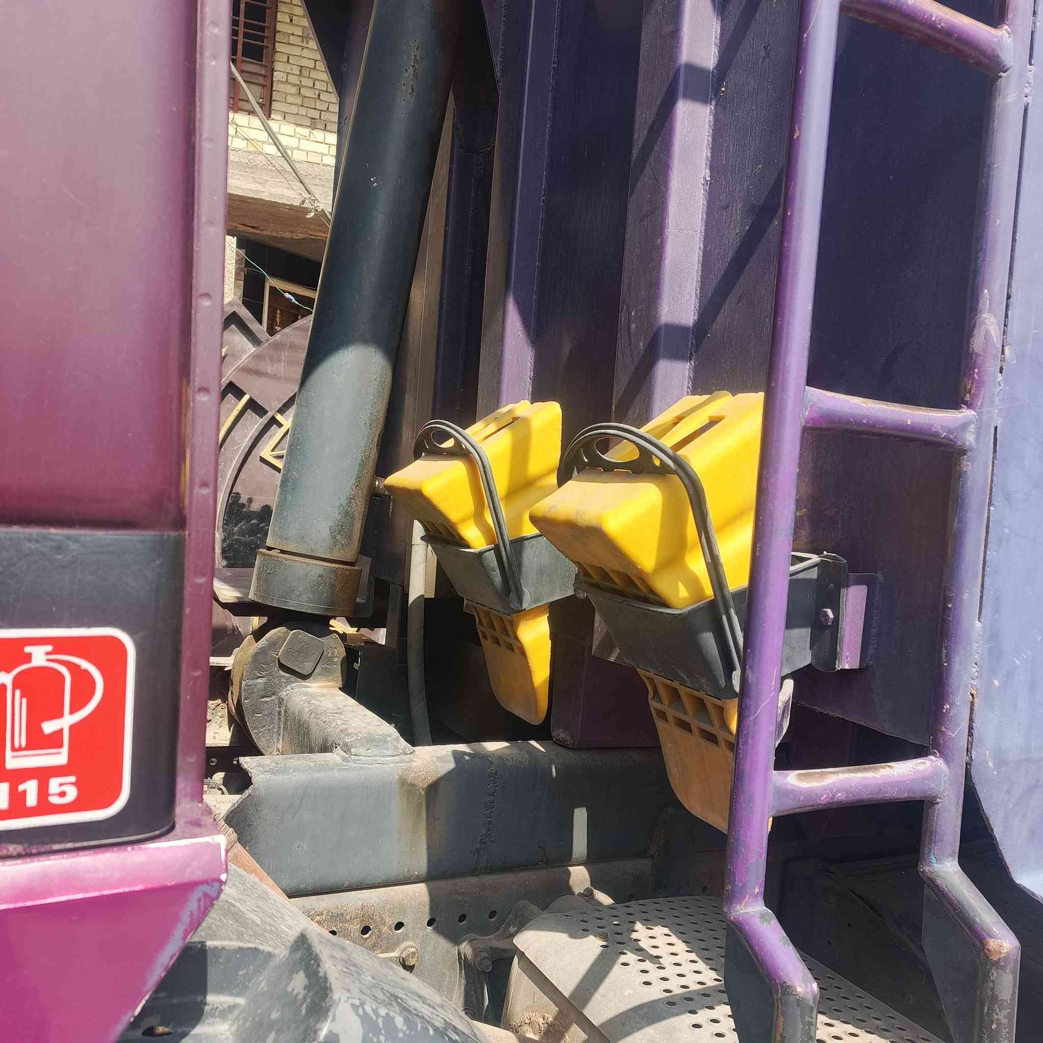 بغداد العبيدي 
سلام عليكم ورحمه 
اكتروز 2000بسمي سليمانيه 
سنويته بشهر 8 تنفذ
سبرنك امامي 
جوبلس خلفي 
بريك دسك 
 مكينه كير مكفول 
كله مكفوله ماعده البل صوره بدون دواخل 
السعر نتصل ودلل ***********
