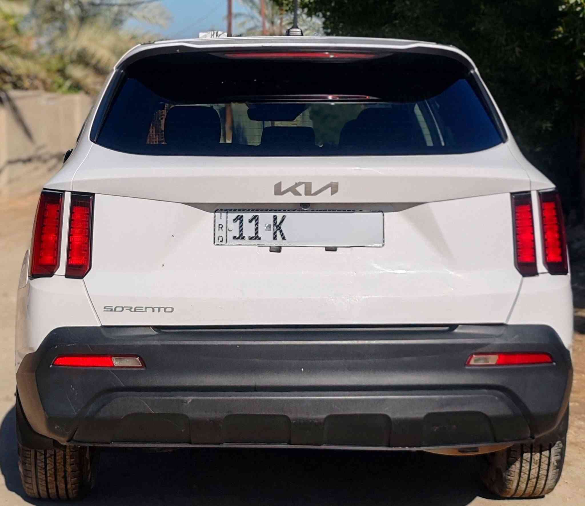 سورنتو 2023 وراد أمريكي مواصفات LX كفالة عامة من الصبغ حادث قبق الصندوق بي جزء تصليح بارد بدون صبغ بدون ايرباك صور الحادث بالمنشور مكينة 4 سلندر 2500 سبعة راكب ماشية 45 رقم بغداد دولي تحويل مباشر السيارة جاهزة ما بيها اي نقص السعر  235 للأتصال ***********
