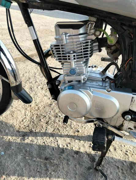 للبيع ناما اصلي أوراق كامله سعر مليون 100وبيها مجال مكلف بل نشر رقم راعيها***********
