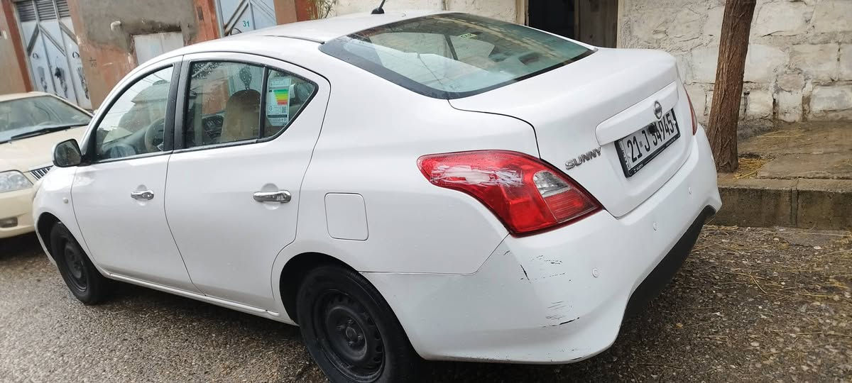 نیسان سنی مۆدێل 2020سۆنە ریم داناوە ٣پارچە بۆیاخی هە یە سە نە وی ڕە قە می تازە یە هیچ مە سرە فێکی نیە گێڕومە کینە بە شە رت ٩٢هە زارڕۆشتوە سعر٩٨$مە جالێکی زۆربرایانە ی تیایە لە گە ڵ ڕێزم بۆخاوە ن پە یجەەکان ***********///*********** السليمانية, العراق
