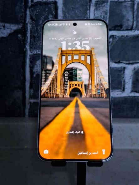 السلام عليكم..
⚪ هونر 400 العادي Honor 400 

⚫ ذاكرة 512 GB ▫️ رام 12 

⚪ بطارية 6000 mAh ▪️تدعم الشحن السريع 80 واط 

⚫ اللون الفضي 

⚪ المعالج snapdragon 7 gen3

⚫ يدعم شريحتين سيمكارت + يدعم 5g

⚪ شاشة Amoled ▪️ حجم 6.55 انج ▪️ تدعم ال120 هرتز

⚫كاميرا خلفية بدقة 200 ميكا بكسل ▫️ الفيديو 4k 30 فريم او 1080، 60 فريم

⚪ الجهاز خدش مابي، وضمان يوم كامل 〰️ملحقاته كاملة〰️ مع كڤرين شفافه 

⚫ مكفول من التصليح والتبديل▫️نضافة 💯 

🟢 السعر:     400،000 (400 الف)  بي مجال للشراي

📍 مكاني بغداد السيدية (ماعندي توصيل)

📱 رقمي واتساب   ***********
