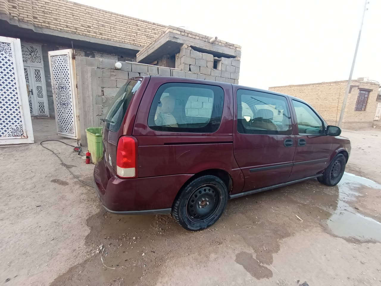 سيارة شوفر ليت بلاندر ٧راكب 2008  الشاصي الطويل بسمي رقمها بغداد سيارة داخله كلين بدون ضربة نظيفة تبريد   امامي خلفي قطعتين مكينه كير صار شهر شادهن مع إعادة نظام الظفيرة  حدادية جاهزة دواخل حلوة كرسي سائق كهربائي مغلف الكاعية جلد كهربائيات كلهه شغاله ماسحات امامي والخلفي تايرات تخم جديد باتري جديد  السيارة جاهزة السعر 84. ورقة. 
وهذا.  رقمي للتواصل ***********تعليقات مااجاوب الرقم موجود 
العنوان الناصرية الإسكان الصناعي
