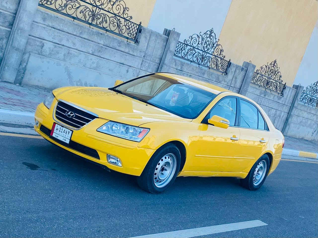 السلام عليكم للبيع هونداي سوناتا مديل 2008 وارد امريكي حادثه باب الخلفي فقط والباقي مكفول كله ليبل وحد موصفات شاشه كامره اشاير بل مري دخل بيجي تحكم محدثه 10 مكينه 2400 دوش كير 5 نمر مصفره هيه وغرمات السياره جديده حيل وجاهزه واي نقص مابيه كير مكينة مكفولات حداديه تخم تاير تدفه تبريد ثلج السعر 96 لاستفسار اكثر لاتصال على الرقم***********مكان سياره كربلاء المقدسة مكلف بل نشر
