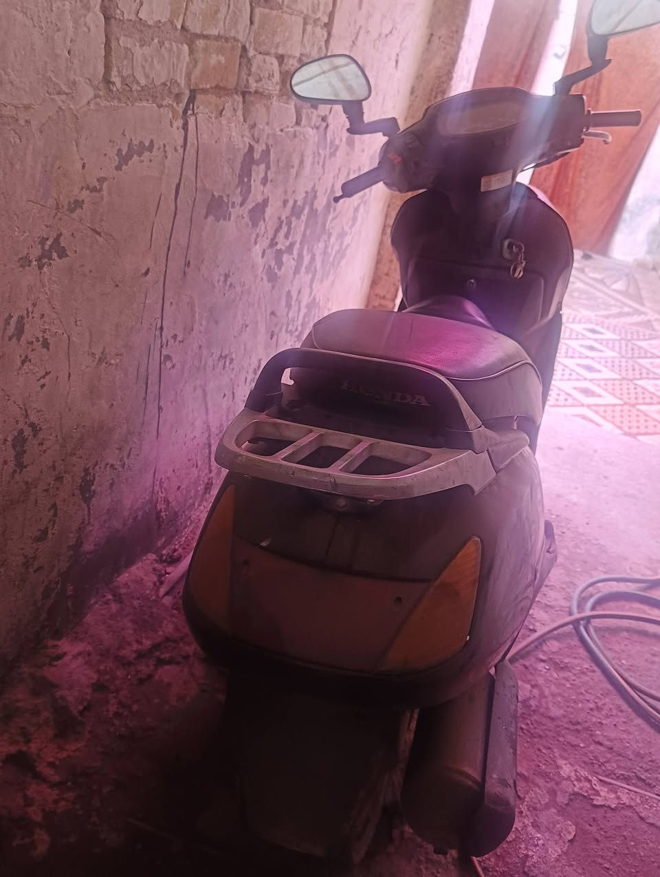 سبيسي للبيع مكاني شارع حيفا محرك مامفتوح ***********
