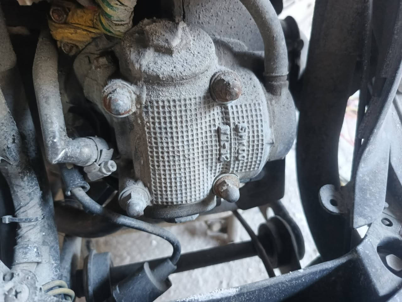 اقراء المنشور عدل يله تراسل
ابيع كوم حديد الدراجه جانت تشتغل بس من طكن براغي الصالنصه تركته يعني اشغله تسحك بس هملته صار 3ممشغله اجيت عليه اليوم اشغله شتغلت وطفت ماعرف بس الدراجه لا مطلعه دخان ابيض ولا مجفته ابد ومابيه شي جانت بس اني تركته لين صالنصه مالته كامت طلع صوت قوي ابيع كوم حديد مو تجي ليش هايه وبيه هيج ويرادله هيج سعرها 200قفل قفل قفل  🔒 متواجد واتساب ومازنجر ***********
