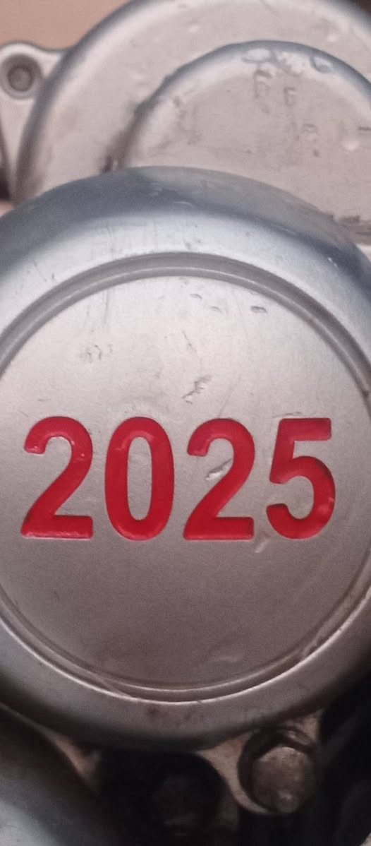 السلام عليكم ستوته للبيع رقم وسنويه 
كفاله عامه محرك 25 كهربائيات جدد ستوته ماعايزه برغي سلف هندر متواجد خاص وهاذ رقمي ‏‪***********‬‏
