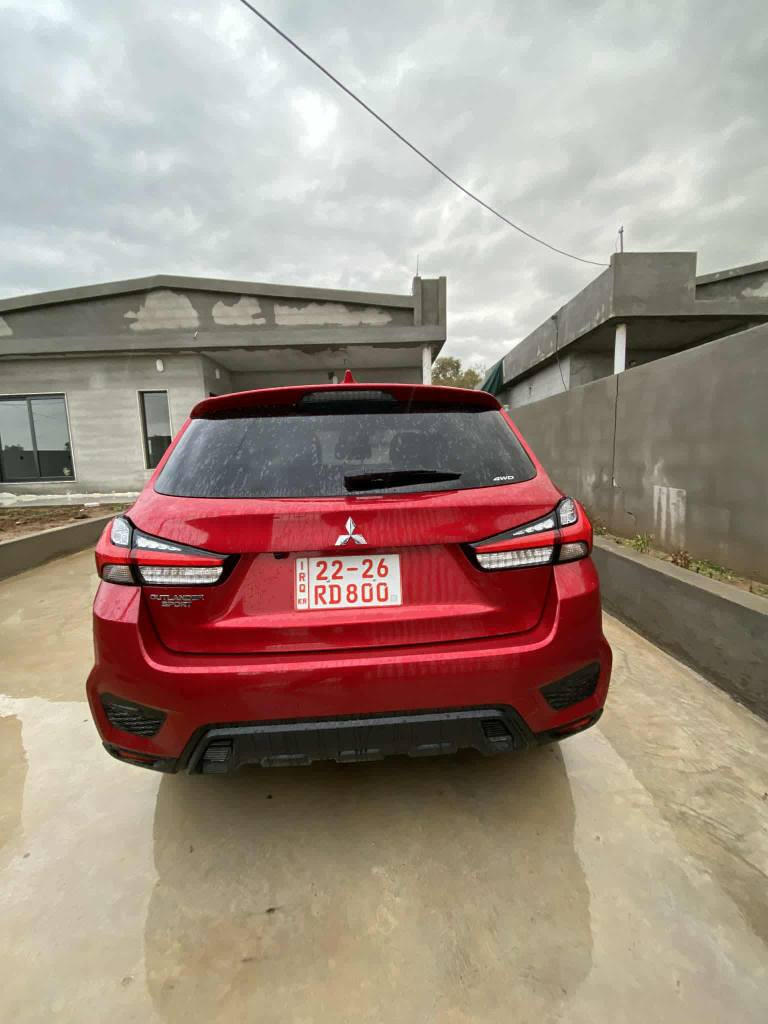 Out lander SPORT2025دوو پارچەی هەیە بێ ژورێ فحس و هەززەی کراوە بۆ بەناوکردن حازرە 
***********کەلەک 125وەرەقە أربيل, العراق
