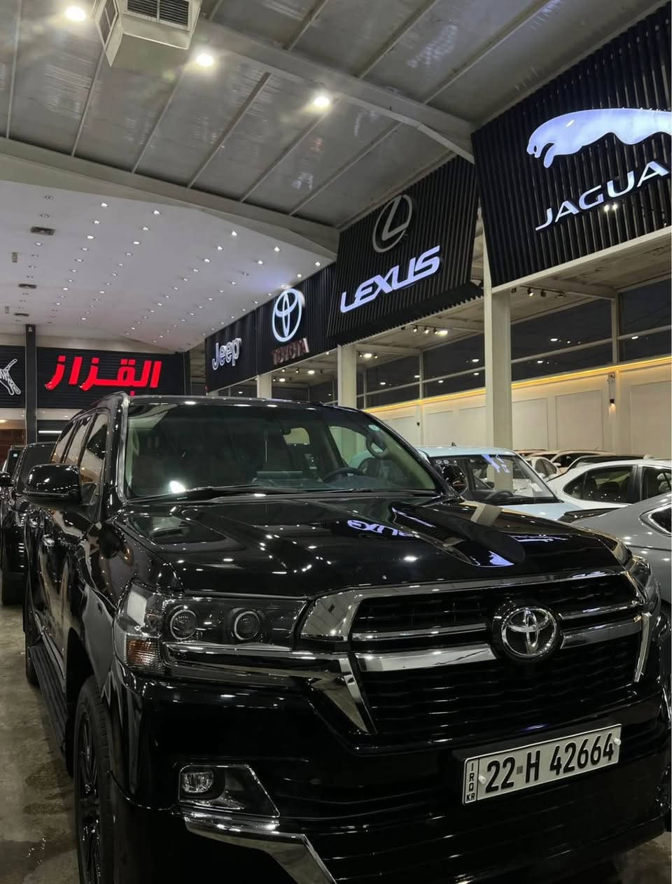 لاندكروز ٢٠١٠ محدث ٢٠٢١ 
سوداء اللون رقم اربيل ٦ سلندر مظللة اصولية مع رخصة تظليل اصولية 
فول مواصفات  فتحة سلايد روف 
بصمة ابواب 
دواخل جلد احمر
تحديث فول داخل وخارج
رادر وكاميرا
295$
***********
