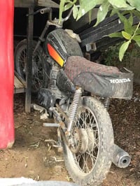 شغاله • بدون غطا بنزين • متروكه شهرين