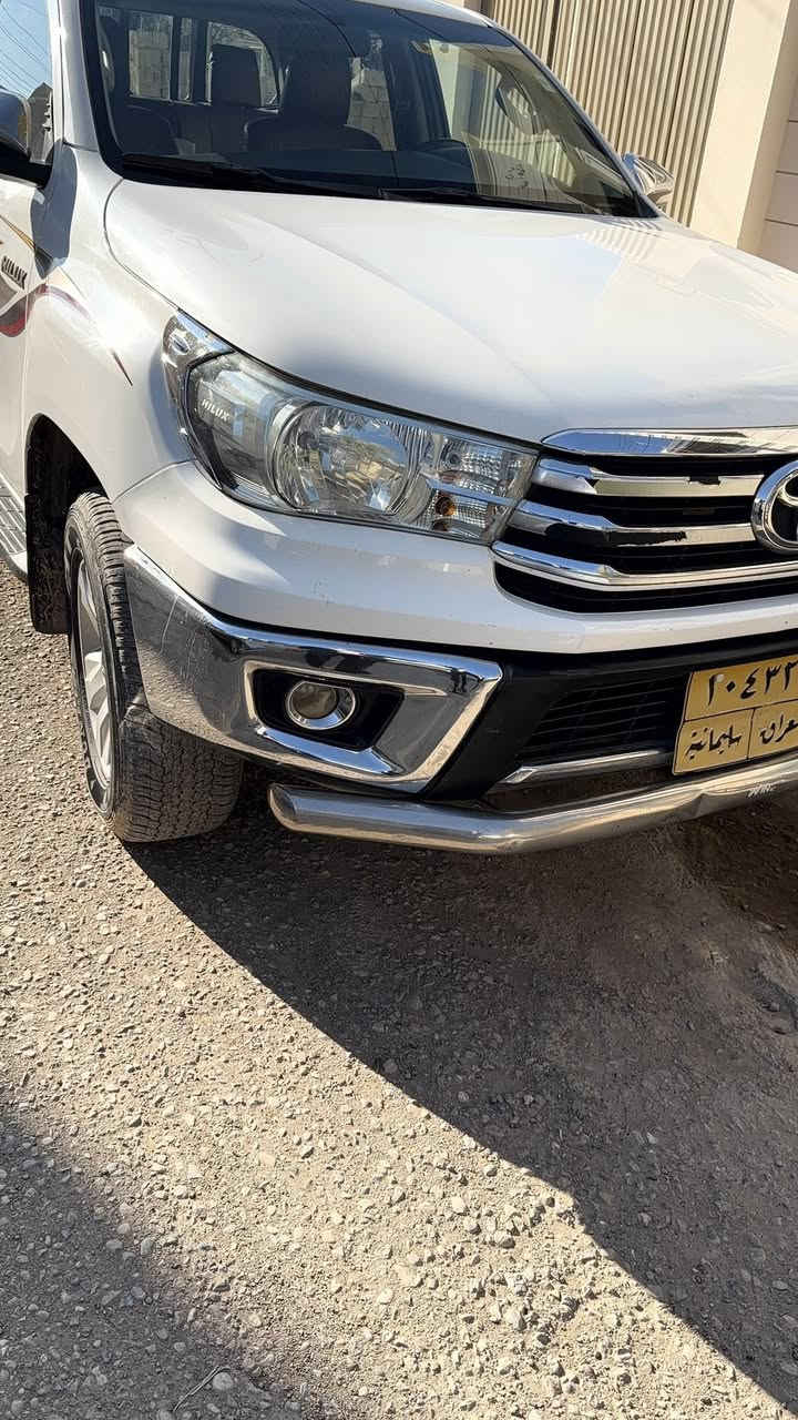 سياره هايلوكس بيكب  فور ويل 2016 سيد نهرو فول مواصفات ماشيه 320 الف  تايرات جديدة  وصور الحادث موجوده علماً التكمه فقط بخ لغرض اللون 
سعرها مناسب جداً  ***********  العنوان ديالى خانقين
