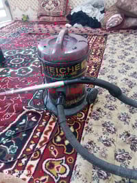 مكنسة كهربائية للبيع  جاهزه ونظيفه شرط الفحص  ب40 وبيه مجال  078188402...