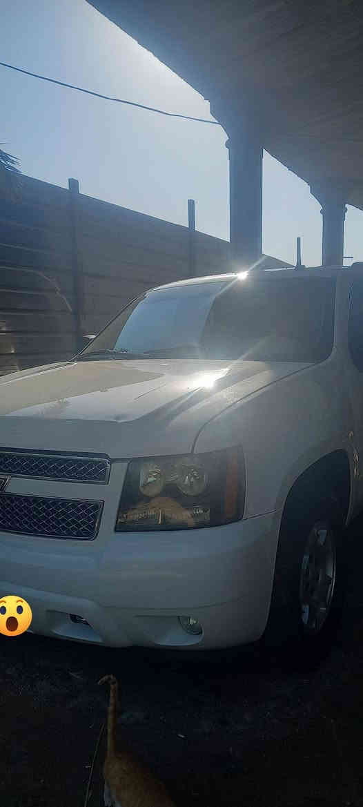 السلام عليكم سياره تاهو ادوات موديل 10 كصه  غماره السعر 75 وبيها مجال عنوان بصره سيارها برقي ما عايزها***********
