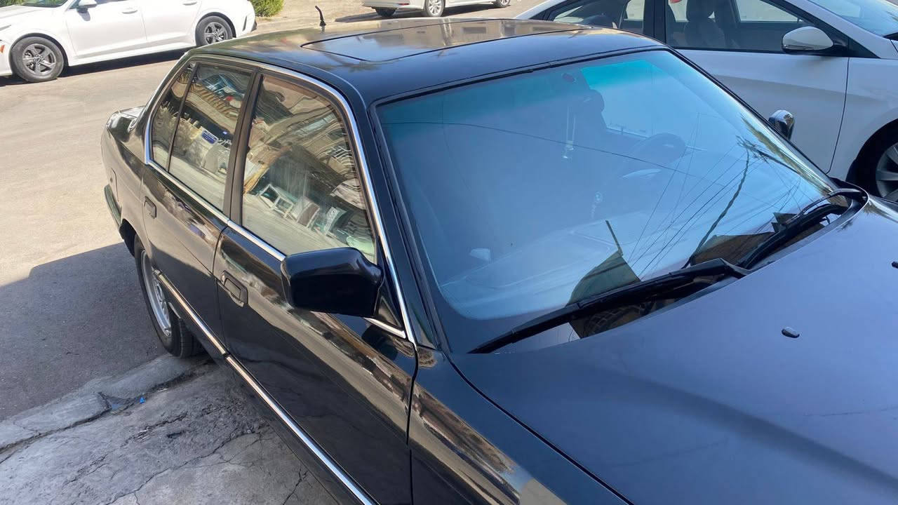 بي ام ٧٤٠ بدي قديم ٨ سلندر منظومه غاز شغاله سياره مصبوغه جماليه مكفوله من اي ضربه تخم تاير حداديه مكينه وكير مكفولات رقم بغداد مراوس بكوري او بيع ٨٠ وبيها مجال  *********** ابو حسين
