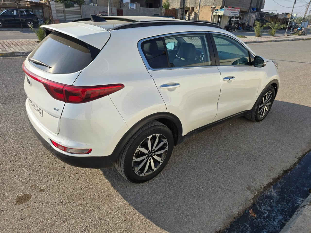 سلام عليكم سبورتج وارد امريكي مديل 2019 ضرر جاملق بدون دواخل بدون ارباك سيارة جديده ماشيه 70
فول مواصفات 
بنراما 
كشنات جلد 
كشن كهرباء
قطعتين تبريد 
اشاير بل مري 
مري شفط 
شاشه جبيره كامرة
فول الفول 
محرك ٢٤٠٠ 
محرك كير تبريد صدر خلفي امامي جديد تخم تاير جاهزه 
السعر 169 بي مجال حك الجيه بيع فقط بدون مراوس 
العنوان ديالى بلدروز رقم الهاتف ‏‪***********‬‏
