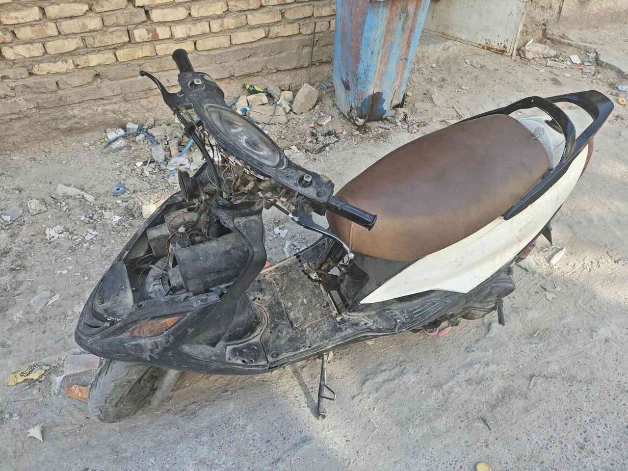 سلام عليكم ماكس ثعلب دراجة شغالة وهورنها مال سايبة ونكرة سلف سعرها 200 وبيها مجال مكاني بغداد الشعب


**إذا كنت صاحب هذا الإعلان وتريد حذفه لأي سبب، رجاءا أرسل رسالة إلى الدعم الفني**