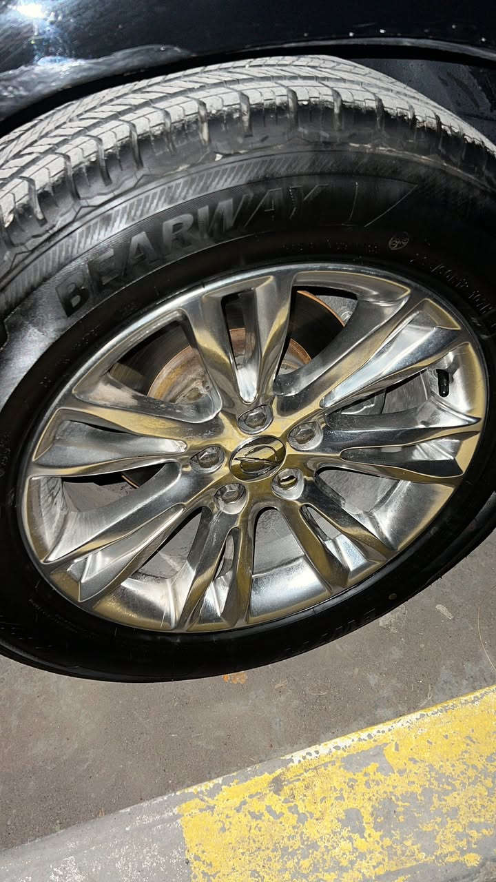 عندي هذا الويل ١٨ اريد مراوس بواحد s الويل نظيف جداً وجديد وشرط الفحص مكاني بغداد البلديات ***********
