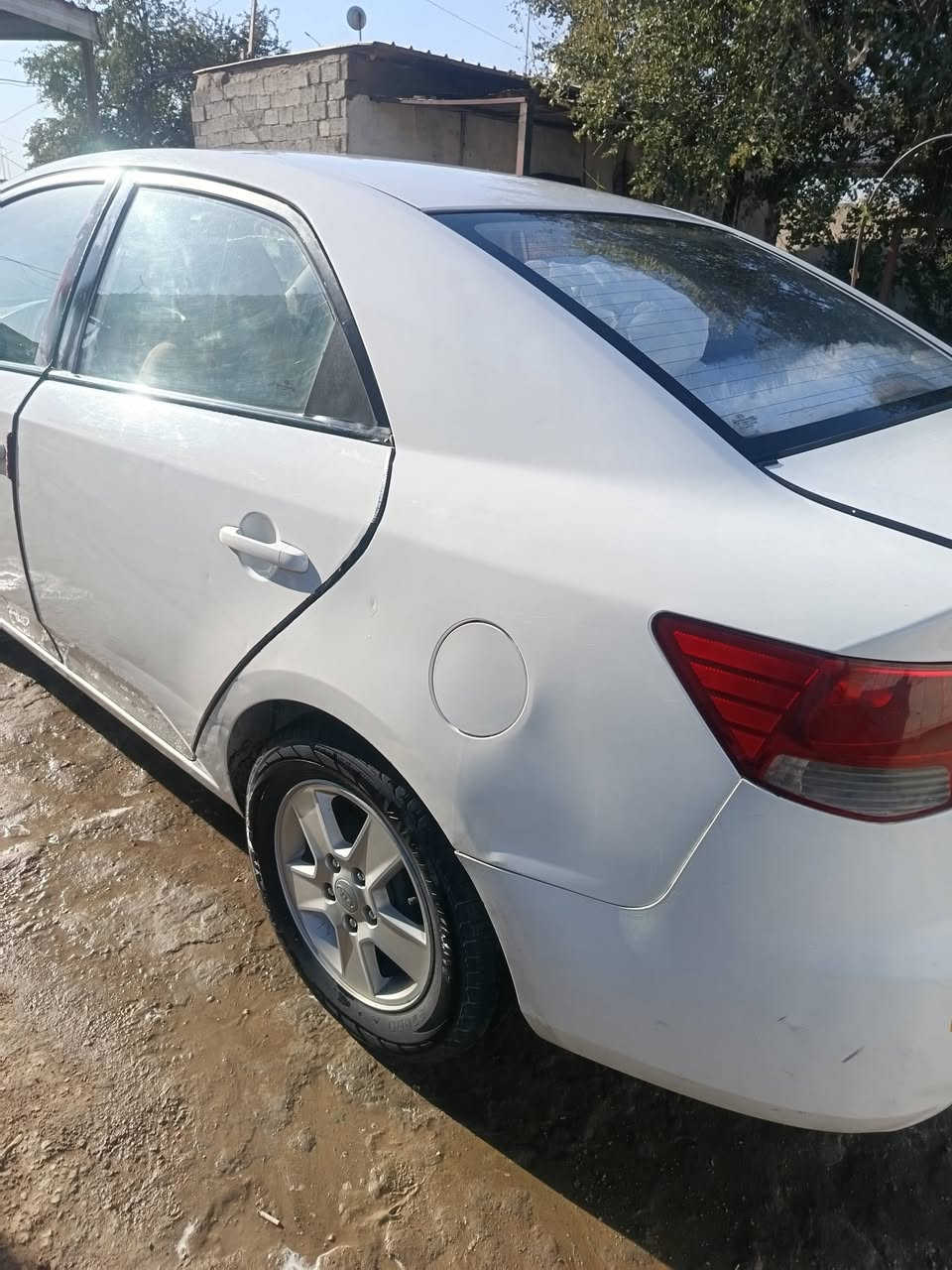 سلام عليكم فورتي وارد كوري محرك ١٦٠٠ دوش موديل ١٠ بيه قطع صبغ او هاي الي موضحه بلصوره ابيع حزام مكاني بغداد سعر ٨٨ رقم ***********
