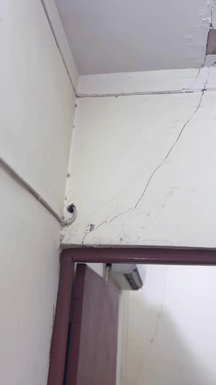 مستعدين لكافه الاصباغ الداخليه ولخارجيه   بجودات عاليه  وبكادر.فني ودقيق في العمل الاستفسار   مراسله الصفحه او اتصال ع رقم👌
 ***********
