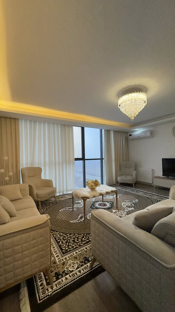 خوشترین شقە و واجهە  بو فروتنێ ل پروژێ (فرنسي ٢) 
تايبەتمەندیت شقێ:
🔹پانوراما جنوب غرب
🔹 ئێک دەرگەهـ
🔹روبەر ١٦٥ متر ٣+١ 
🔹نهوم ١٦
بو پترپێزانینا پەیوەندیێ بو ئەڤێ ژمارێ بکە
***********
______
  احلا شقه و واجهة للبيع في مشروع (فرنسي ٢) 
خصائص شقه 
🔹بانورام جنوب غرب
🔹 باب معزول
🔹مساحەت ١٦٥ متر ٣+١ 
🔹طابق ١٦
للمزيد من المعلومات، يرجى التواصل معنا
***********
.
.
.
#دهوك_زاخو_سليماني_ئاكري_ئامیدی_هولیر #العراق #شقق #explor #شعب_الصيني_ماله_حل😂😂
