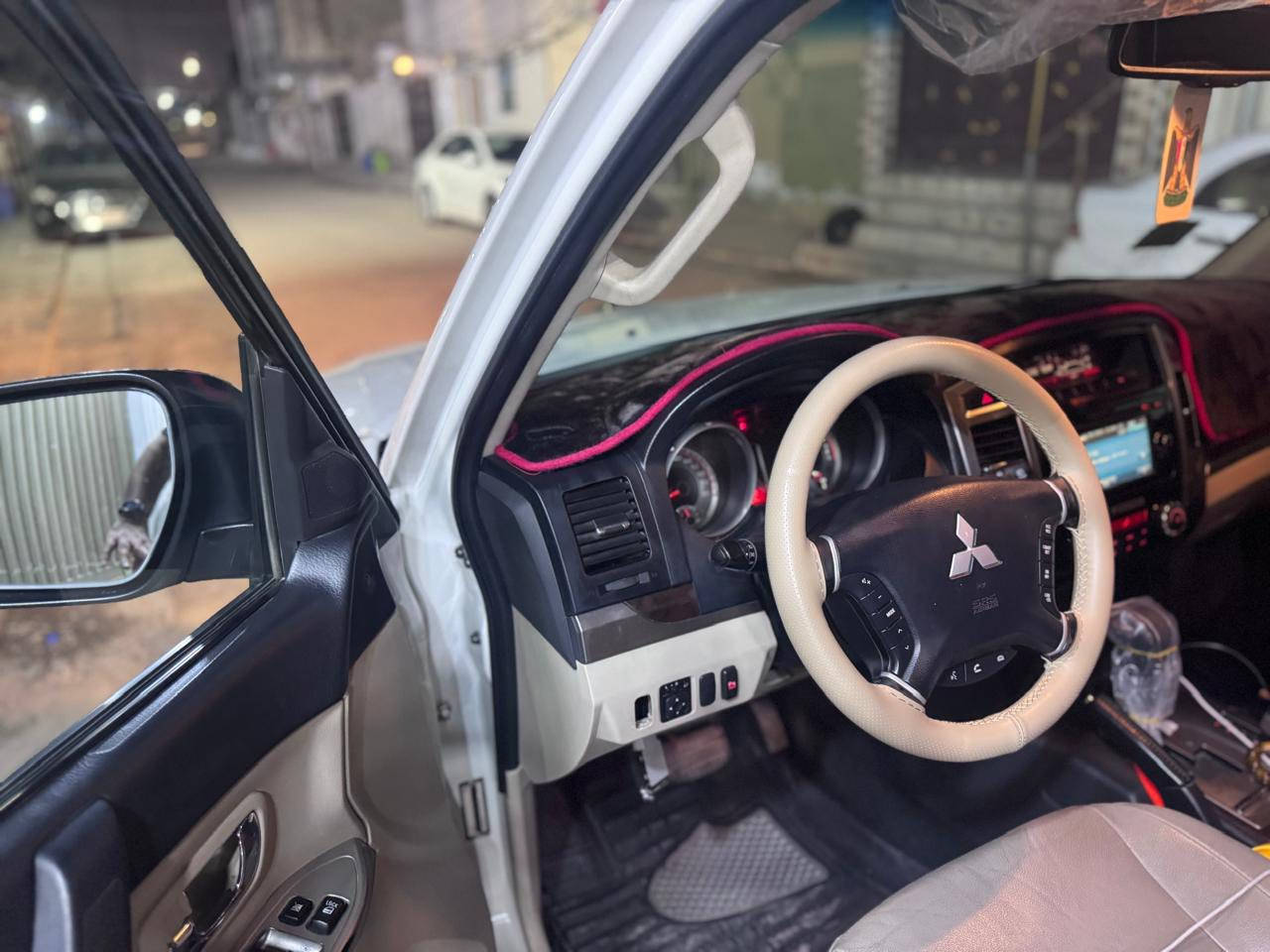 باجيرو 2016كفاله عامة بغداد إنكليزي حبتور فول مواصفات جاهزة السيارة احلة من الصورة السعر 195وبيها مجال مكانها نجف ***********
