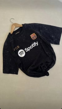 بدي أنديه مغسول ريال وبرشلونة والعراق هاف الشعار تطريز للاستفسار واتسا...