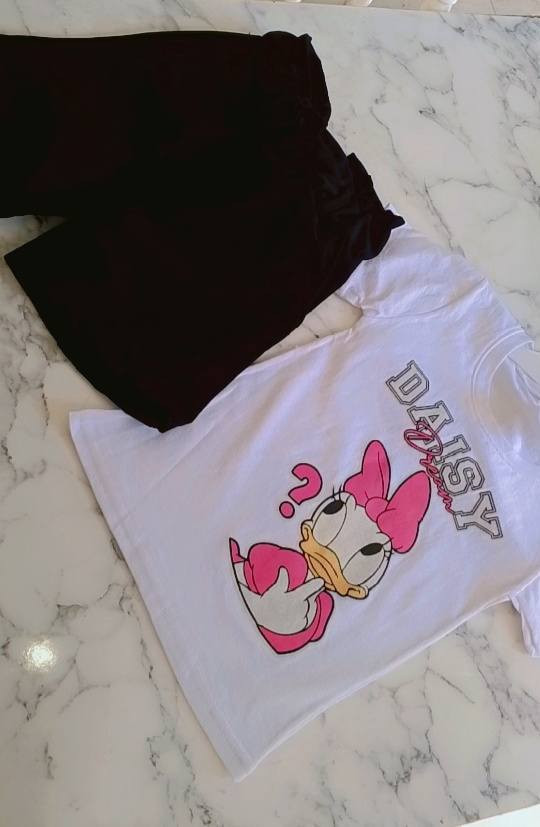 برموده اطفال بناتي
يلبس من عمر سنتين الى عمر 6 سنوات 

السعر:6000


**إذا كنت صاحب هذا الإعلان وتريد حذفه لأي سبب، رجاءا أرسل رسالة إلى الدعم الفني**