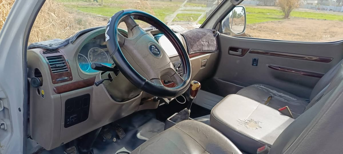 السلام عليكم ورحمة الله وبركاته
من رخصة صاحب الكروب المحترم 

للبيع فتون موديل ٢٠١٨ كير ومحرك مكفولات 

تخم تاير + اسبير جدد رقمها بغداد انكليزي بسأمي السنويه لحد 2030 مصفره 

هيئة وكلشي تحويل مباشر مكاني بغداد قرب مرور الحسينيه 

عارضها ١٢٠ ورقة وبيها مجال بسيط الشراي يتصل وبالخدمه 

***********
