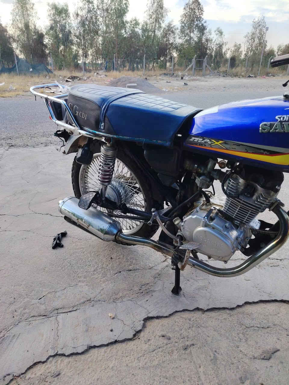 سلام عليكم ماطور تايگر للبيع موديل 24مبدل ولفات بس سعره 400بي مجال شويه ***********
