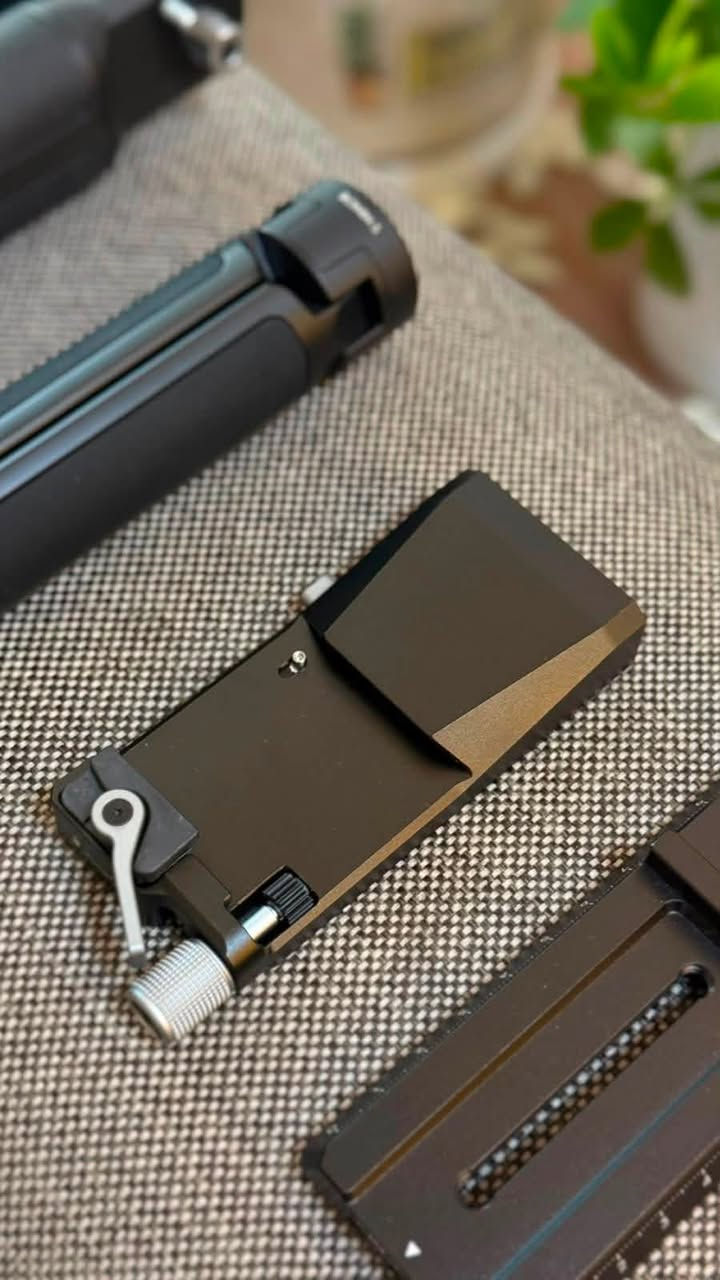 للبيع
رونن Rs4 pro combo نظافة 100% مستخدم مرة وحدة فقط اخو الجديد كامل ملحقاته موجودة نسخة الكومبو 
السعر:1,100,000
📍البصرة
الهاتف: ***********
