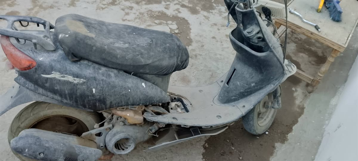 السلام عليكم دراجه عصفوريه للبيع الدراجه هندر خارط ابيع كوم حديد لتكلي شبيه ما بيه ابيع كوم حديد السعر ٧٥وبيه مجال بسيط مكان بغداد البياع نهاية الشهداء الرقم*********** بي واتساب
