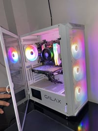 R5 5500 • RX 6600 8GB • شاشة AOC 27 240Hz