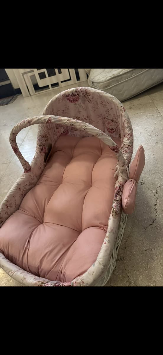 جديد ممستخدمي سعره ٣٠ موجود توصيل


**إذا كنت صاحب هذا الإعلان وتريد حذفه لأي سبب، رجاءا أرسل رسالة إلى الدعم الفني**