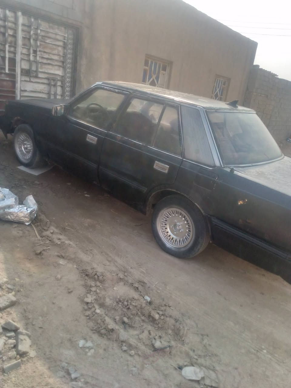 سلام عليكم للبيع سوبر موديل 85 رقم ميسان مداور ثاني يوم مكاني البصرة رقم راعيها اني مكلف بل نشر
***********
