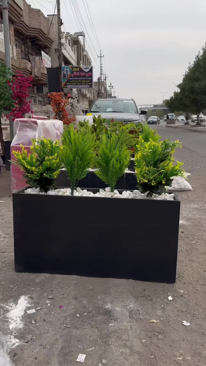 نوفّرلكم أحلى الغصون الاصطناعية ويه السندانة الفخمة🌿 حتى تضيفون لمسة راقية وخلابة لبيوتكم أو مكاتبكم! ✨🔥 السندانة بتصميم مميز، والغصون تخلي أي زاوية تنبض بالجمال والحياة.✅ جودة عالية وتصاميم تناسب كل الأذواق!تتحمل أشعة الشمس والماء، 📍 عنواننا: • الفرع الرئيسي: بغداد _ البياع _ شارع المعتز • الفرع الأول: بغداد _ البياع _ شارع عشرين📞 للاستفسار: راسلوا الصفحة أو اتصلوا على:***********#ديكور_عراقي #السندانة #شركة_الشارقة_للديكور #أناقة_البيت #لمسات_اصطناعية
