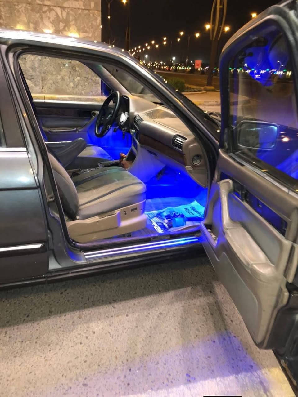 سلام عليكم ٧٣٥ أصل بليته وسنويه مكينه كير جديد كهربائيات كلها شغاله حداديه ٥٠ بل ١٠٠ مكفوله من ضربه رقم ديالى سنويه ٢٧ راعيها بغداد شرط التحويل بيع أو مراوس سعر ٣٨ مكاني بابل جبله ***********
