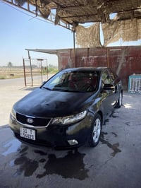 كيا سيراتو للبيع موديل 11رقم بغداد محرك وكير كفاله تبريد وصدر خير من ا...