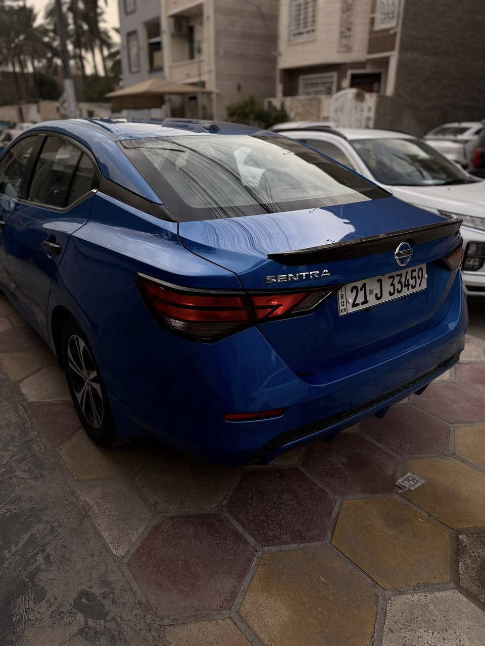 سلام عليكم شباب 
سنترا موديل ٢٠٢١
فول موصفات عده الفتحه 
رادر امامي
رادر خلفي
توقف ذاتي
تحديد مسار
كروز سرعه
شاشه كار بلي 
لون جميل
حادث قطعه ونص
صبغها بس قطعه ونص البنيه فقط
ادامه كامله للسياره
تخم تاير جديد
بلكات جدد
منضومه بانزين كلها جديده 
ماشيه ٥٤ كيلو
السعر١٣٠ وبيها مجال بسيط مال جيه
مكاني بغداد وزيريه 
تواصل
*********** علي الدب
