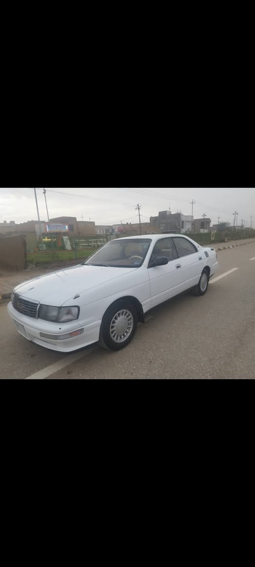 السلام عليكم سياره بطه موديل 95 مكفوله كص نقل جثه مداور حداديه تخم تاير جديد محرك 2500 مكانها واسط ***********.                                  ***********
