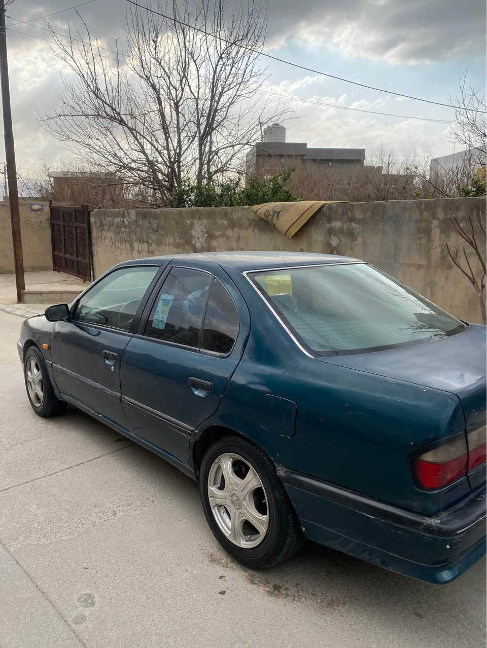 نیسان پلیمەر
مۆدیل 1995
ڕەقەم سلێمانی 
مەکینە بەخ 
گێڕو مەکینەو هەموو گیانی بەشەرتە 
تەبرید ساردو گەرم 
٤تایەی نوێی لەسەرە رەقەمو سەنەوی تا 2030نوێیە 
یەک دینار غرامەی لەسەر نیە هەزەی نوێیە 
سەیارەکە زۆر زۆر خاوێن مایتەوە توندو تۆلە  کارەبایەتی و هەموو شتی بەشەرت 
گۆرینەوەش دەکەم بە شتەک بە دلم بی  
ژ.م***********
whatsapp viber 
هەردووکی لەسەرە Singapore
