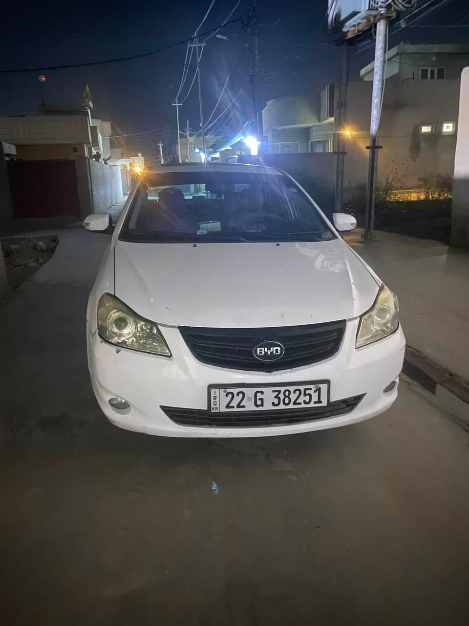 سلام عليكم BYD G3 موديل 2014 كير توماتيك ومحرك شرط بلادي ممحور  تبريد شغال رقم اربيل مسطره هزه جديده سنويه ساقطه تحويل مباشر مكان السياره موصل  الرقم ***********
