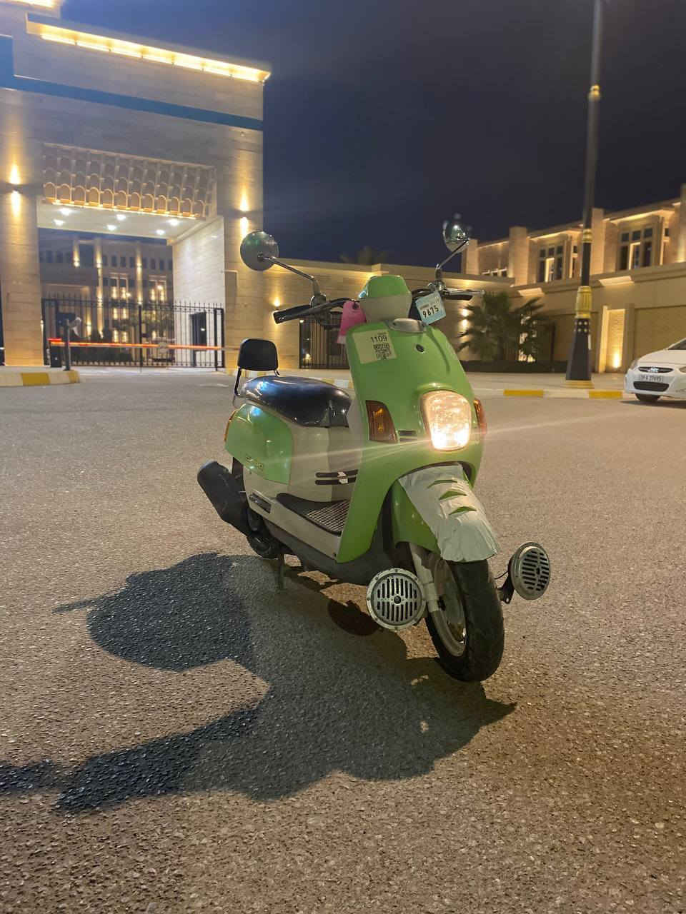 دراجه البيع بوليس تفاحي داخل كريمي كله بلادي وصل موجود ما مفتوحه دراجه بلاديه تجي و تفحص و تشوف نضيفه دراجه 

السعر خاص 
***********
كربلاء الحر
