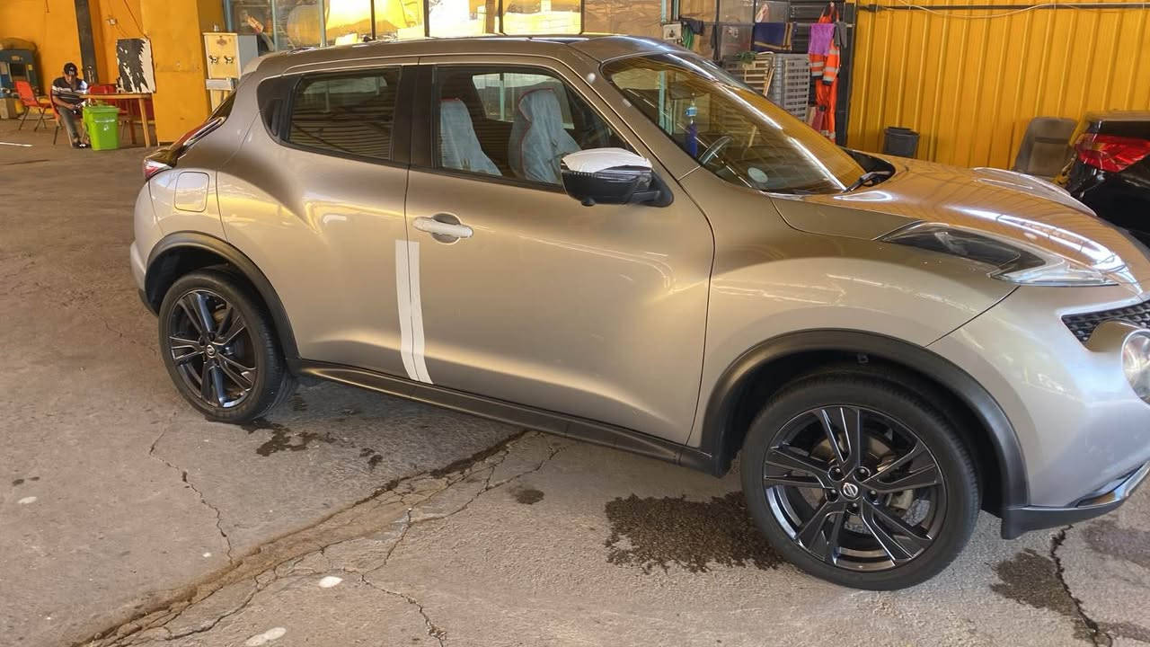 nissan juke 2018 xalije full fulla sayrka zor jwan u pak mawatwa hamu shate mazbwta hamu shate bashrt 220 hazar roshtwa 
125$ waraqa wa majal *********** كركوك, العراق
