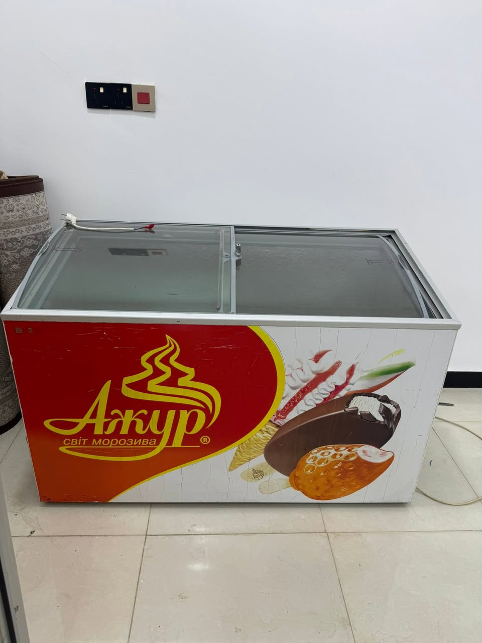 برادين وعارضه للبيع شغالات شرط الفحص
السعر القطعه ٢٥٠  الف 
المكان الكوت الانوار 
***********

