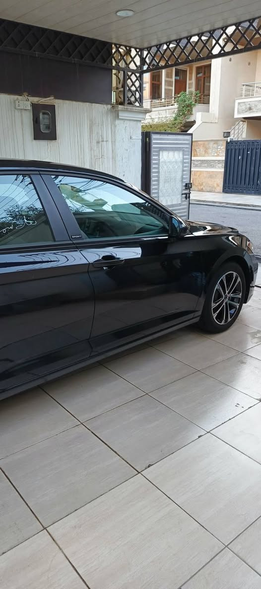 Volkswagen Jetta 2024 S SPORT     سياره مرقم/جاهز تحويل شرط رقم اربيل
سيارة بدون ارباگ 🆗
‎المحرك:- i4 - 1.5L Turbo 
‎المواصفات 
‎شاشه كبير 
‎گيج الكتروني
‎بريك بصمه 
‎رادار امامي و خلفي وجانبيه 
‎كاميرا 
CarPlay
Auto-Start/Stop
‎لايتات Led+Xzenon
حادث صندوق مبدل بدون ايرباك 
مكان اربيل للاتصال واتساب ***********
*********** أربيل, العراق
