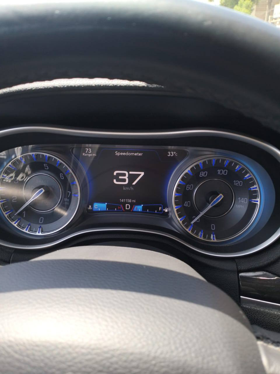 سلام عليكم اوباما للبيع 16 معلايا 22 السياره رقم انكليزي مثنى كير مكينه3600 تبريد مكفولات السياره حادث امريكا جاملغ وبيه رشه صبغ بدون رباك وصور الحادث بل منشور بيع او مراوس حسب القناعه استفسار *********** السعر 185 وبيه مجال بسيط
